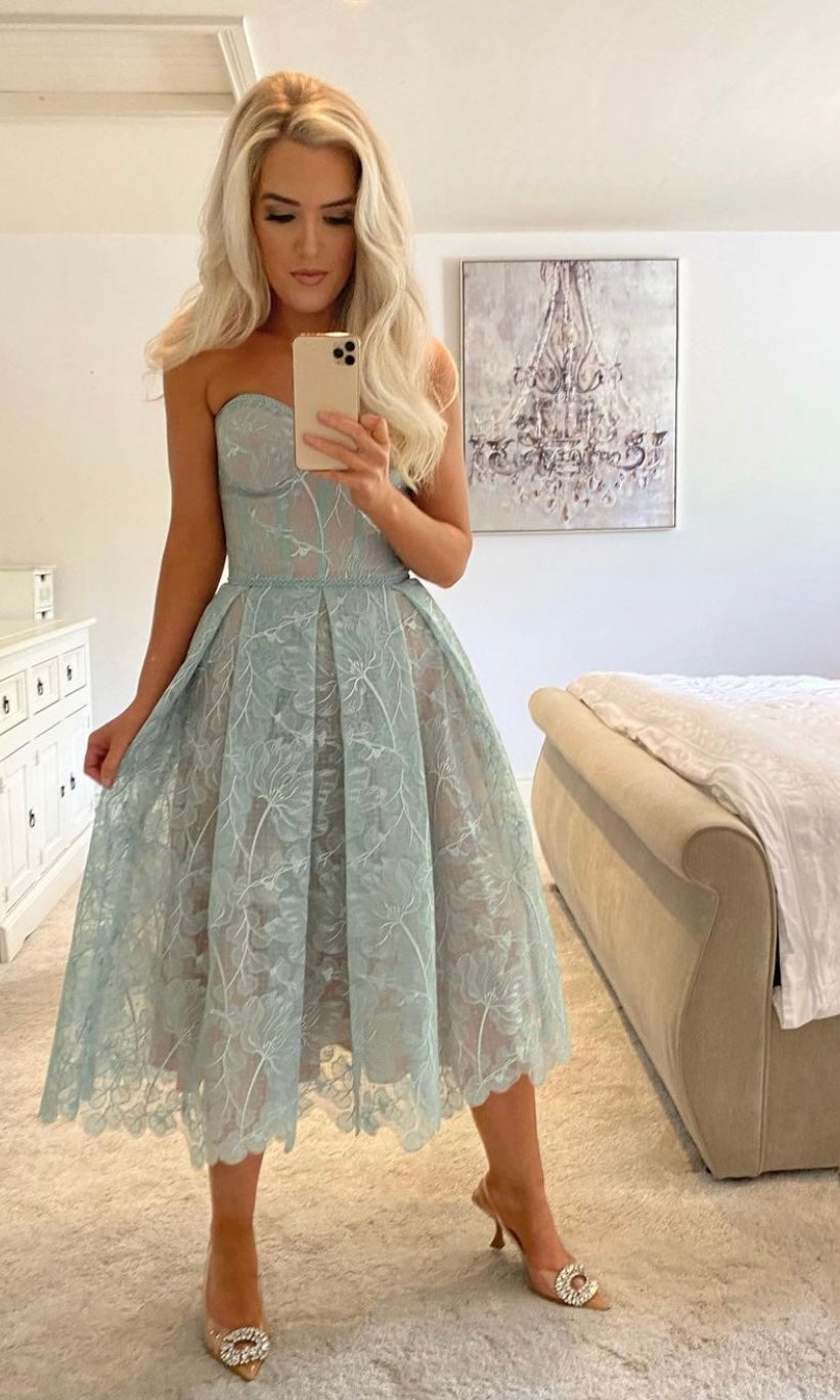 Mint green hotsell cocktail dress