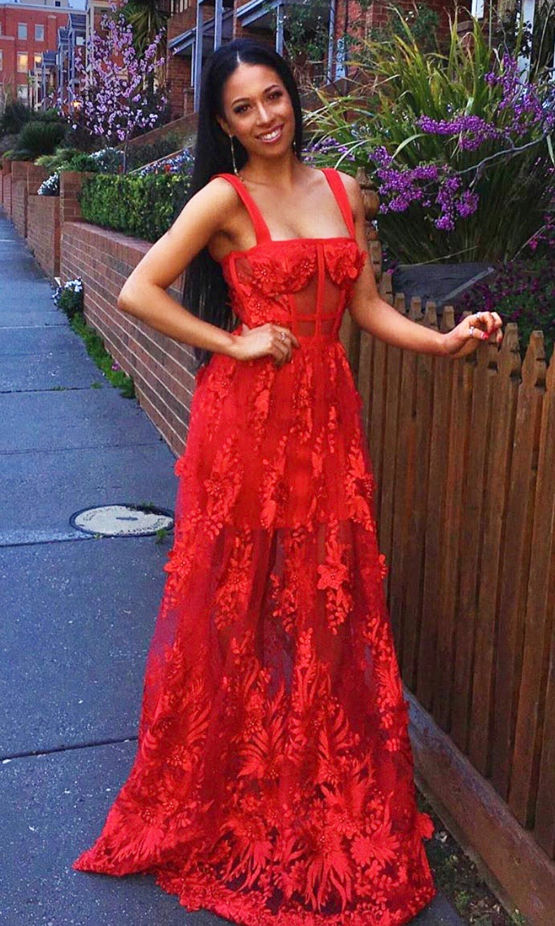 Arabic Luxury Red Lace Red Bridal Dress With Sparkly Sequin Detailing Long  Sleeves, Custom Made For Womens Marriage In Dubai 2023 Bridal Gown Vestido  De Novia From Donnaweddingdress12, $171.94 | DHgate.Com